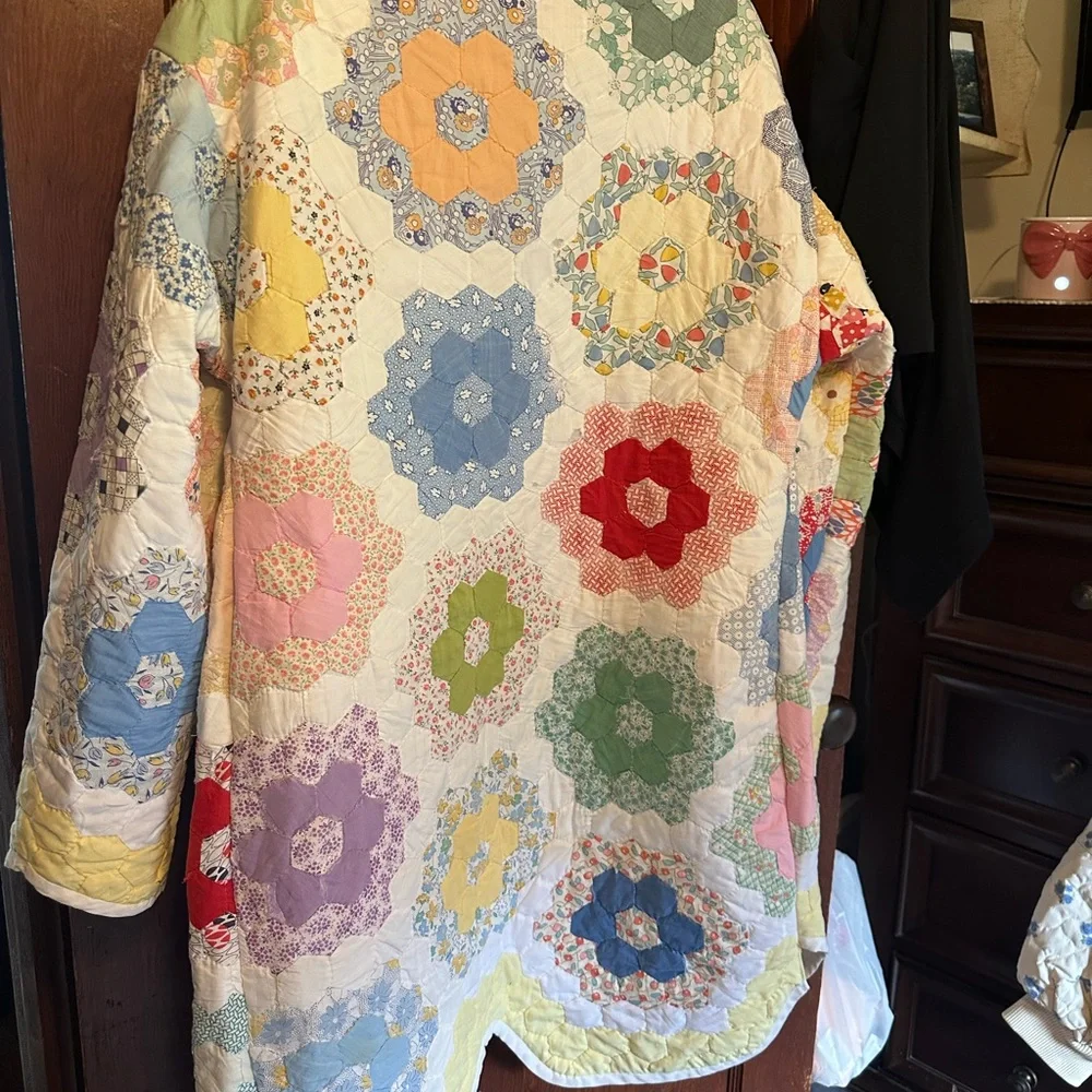 Vintage Quilt Coat - Picture 5 of 5